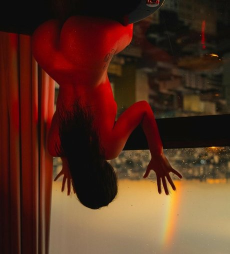 vollbusige milf onlyfans perfekte hübsche archiv