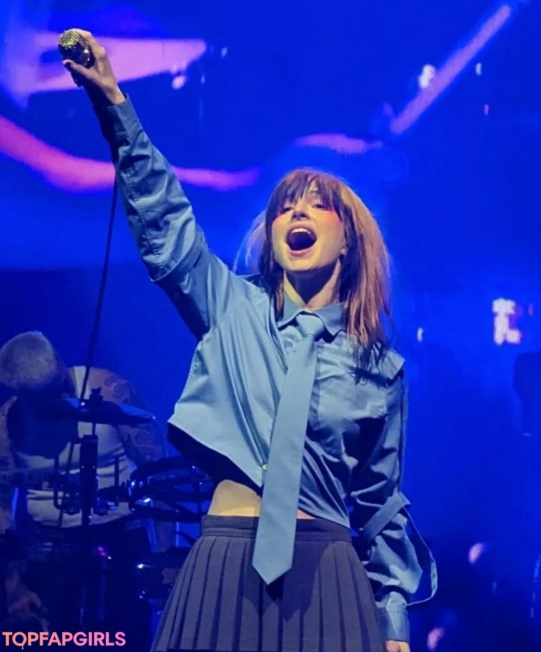 schwuler influencer onlyfans kunst exklusive galerien