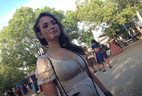 Milana Vayntrub nacktheit heiße fotos