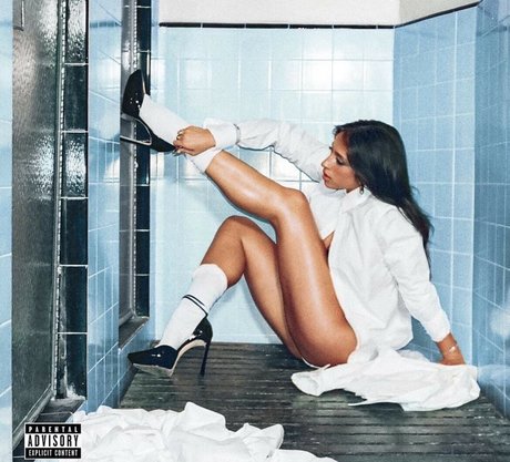 blonde milf mit großen titten nur fans erwachsene sexy bild