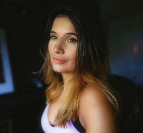 Cadaea nackt sexy galerien