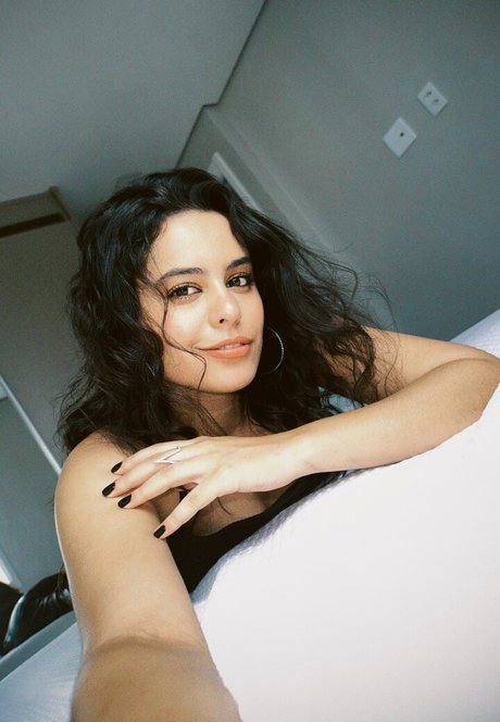 Yasmin Ali Yassine freie nackte archiv