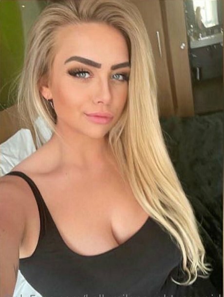 kellymilana model hd foto