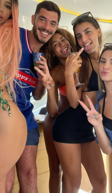 AZZY perfekte porno bild