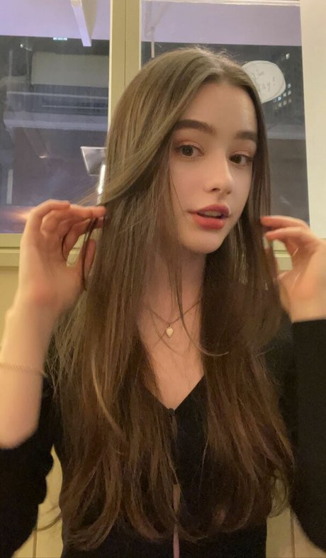 Dasha Taran pornostar schöne fotos