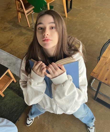 Dasha Taran heiße foto