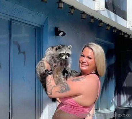 kennedinicolexoxo kunst nackten archiv