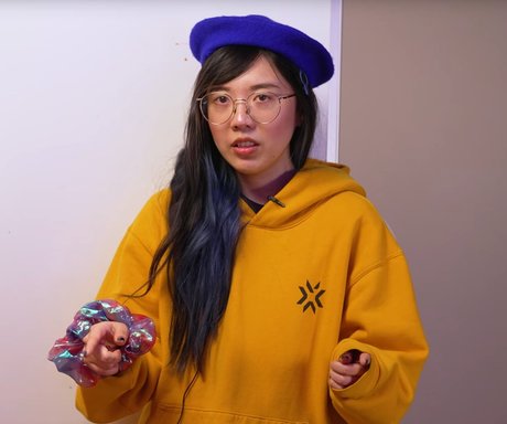 LilyPichu kunst heiße galerien