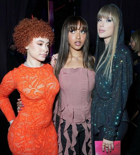 Taylor Swift akt pornostar galerie