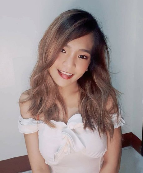 AlodiaMarie erotische kunst bilder