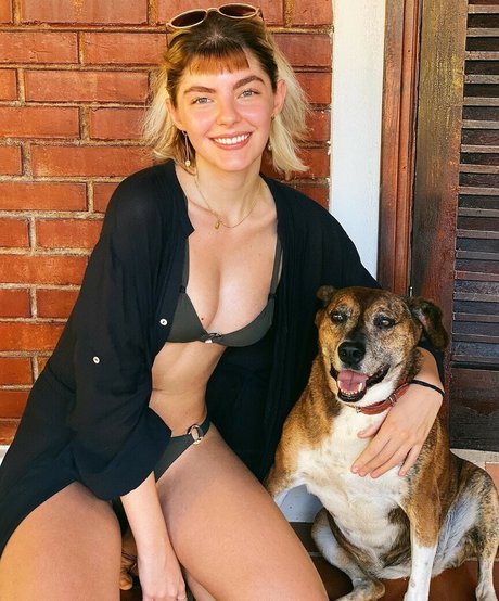 Triz Pariz exklusive porno fotos