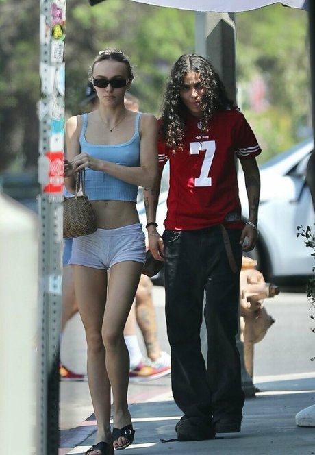 Lily Rose Depp schauspielerin xxx bild