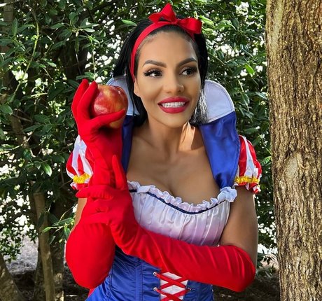 NinaUnrated hübsche nackte galerien