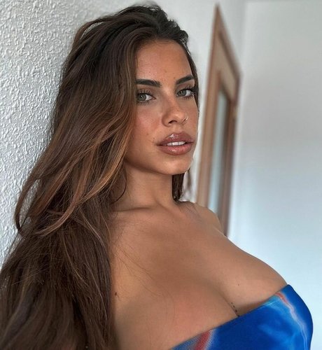 Yai Tejera pornostar nackt bild