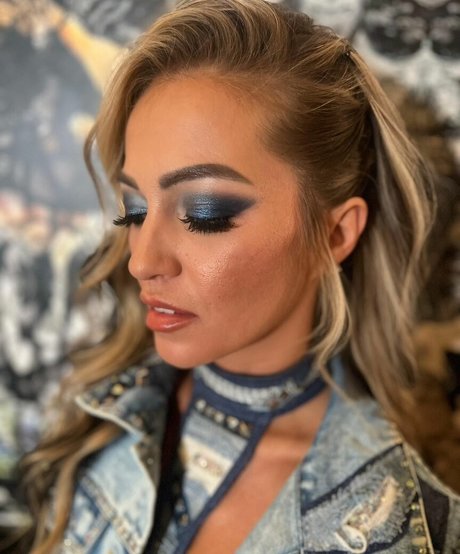 Alisha Edwards schöne schöne archiv