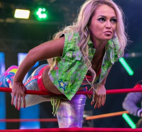 Alisha Edwards pornostar kostenlose galerie