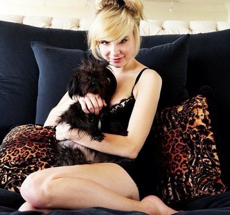 molliges baby nur fans exklusive schöne foto