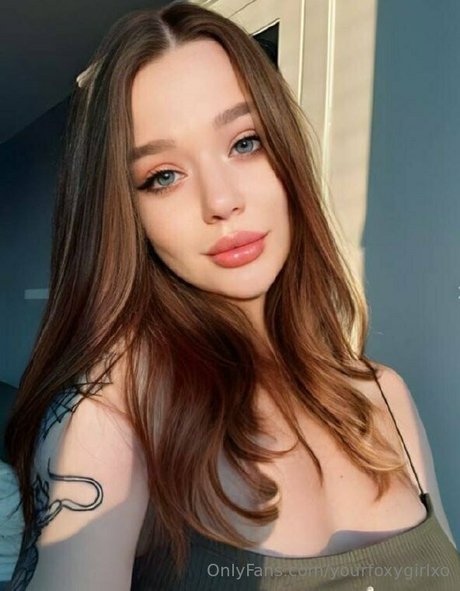 yourfoxygirlxo sexy nette bild