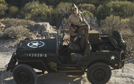 zwillinge nur fans sexy akt archiv