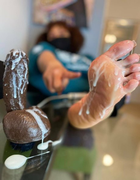 THEDCFOOTQUEEN exklusive sex foto