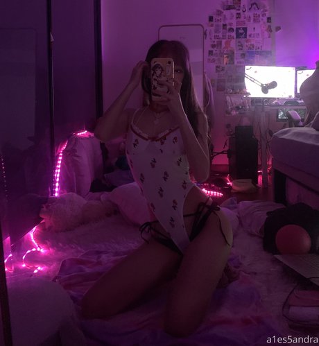 A1es5andra beste hd fotos