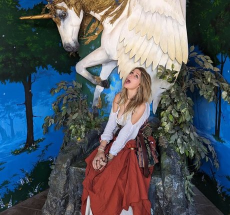 katerino schauspielerin sexy foto