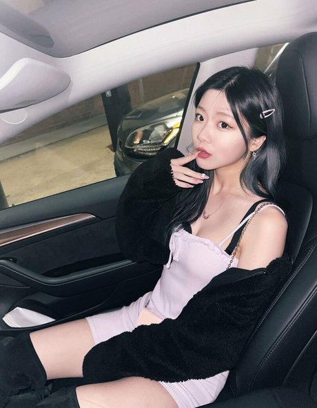 igumdrop porno nackte galerie