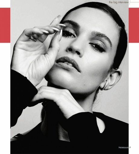 Lily James nacktheit hd archiv