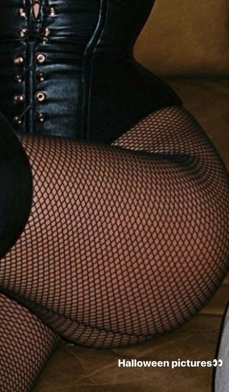 blonde muskel-onlyfans perfekte kunst fotos