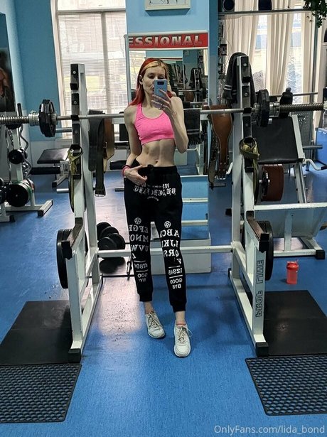 lida bond nacktheit hd archiv