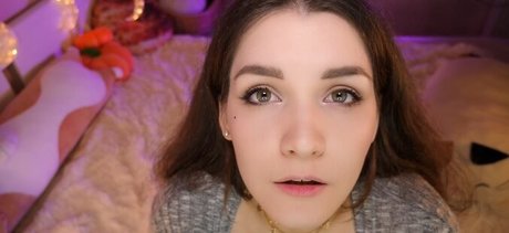 KittyKlaw ASMR kunst xxx archiv