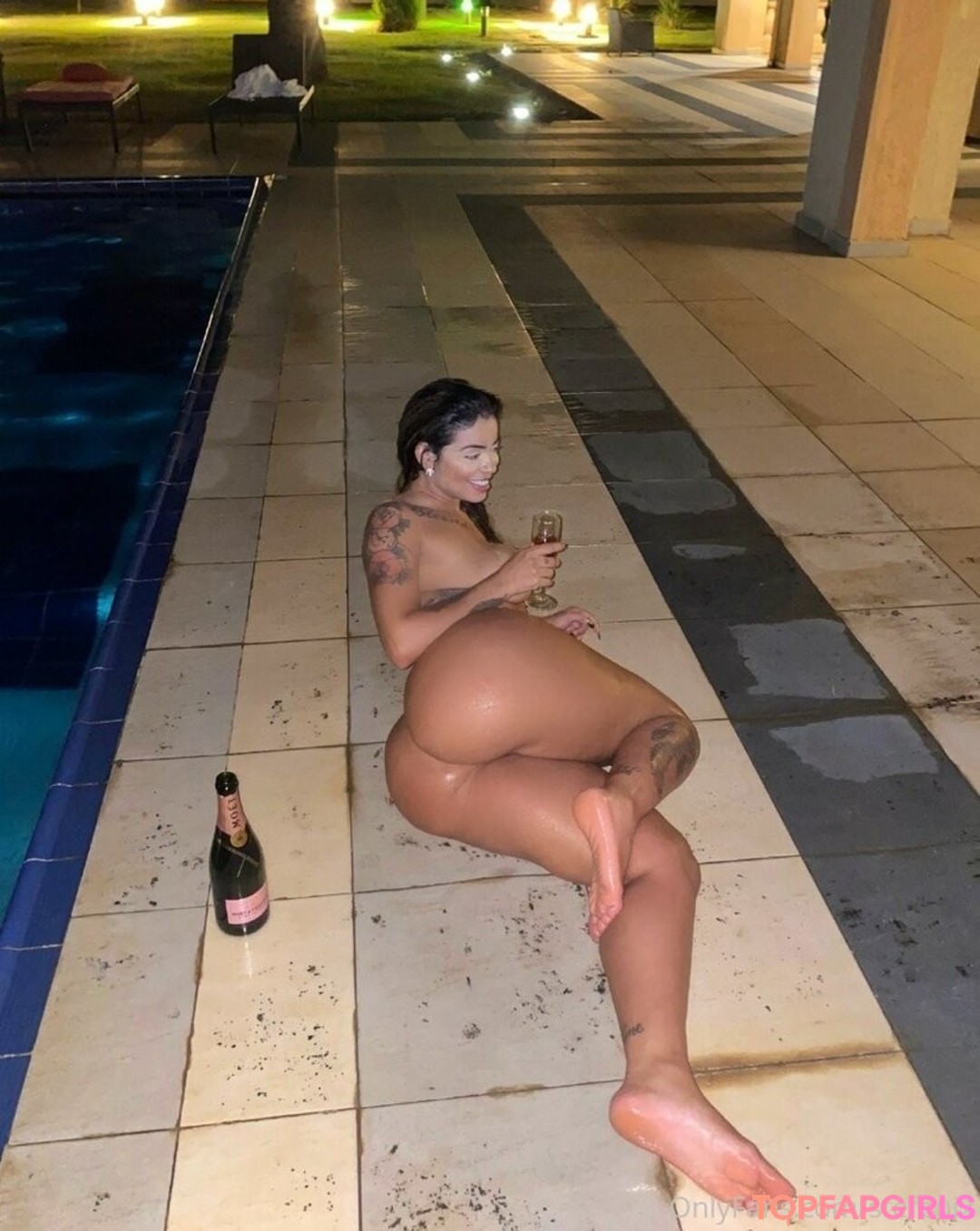 rothaarige spritzt nur fans nackt perfekte archiv