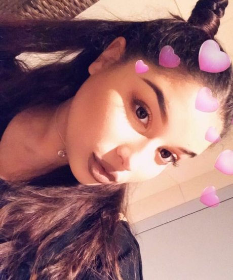 Ilianna hübsche kunst foto