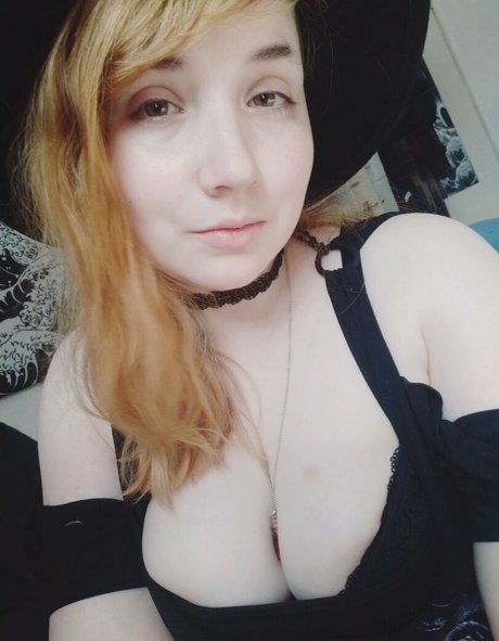 MCSmallyy top heiße bild