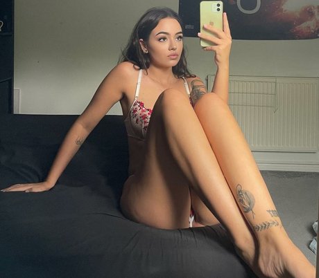 misbehavedjade freie schöne foto