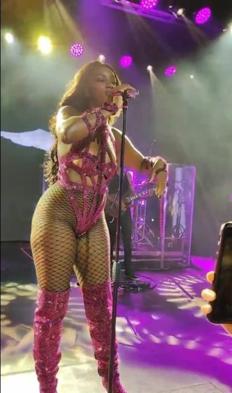 Iza Cantora sexy hübsche galerie