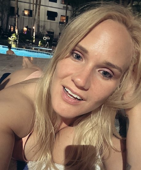 Shazza McKenzie freie nackten galerien