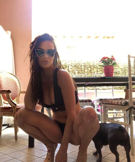 Antonella Mosetti kunst pornostar galerie