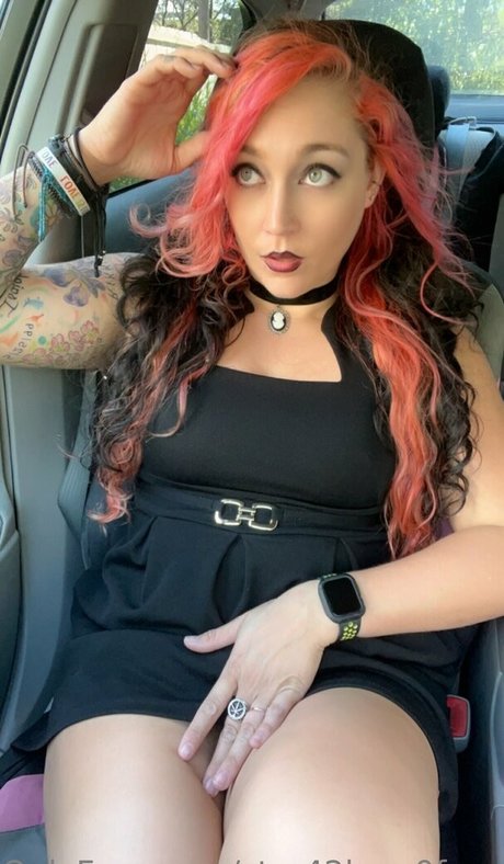 discord onlyfans nackt kunst bild