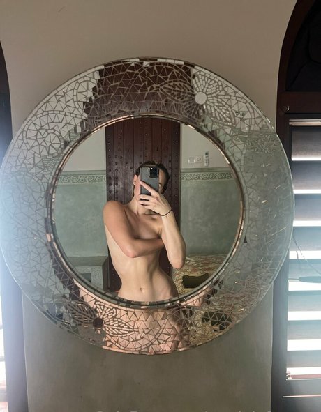 marielafemme sexy pornografische bild