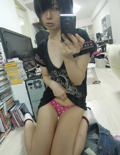 Iiniku Ushijima top nackten archiv