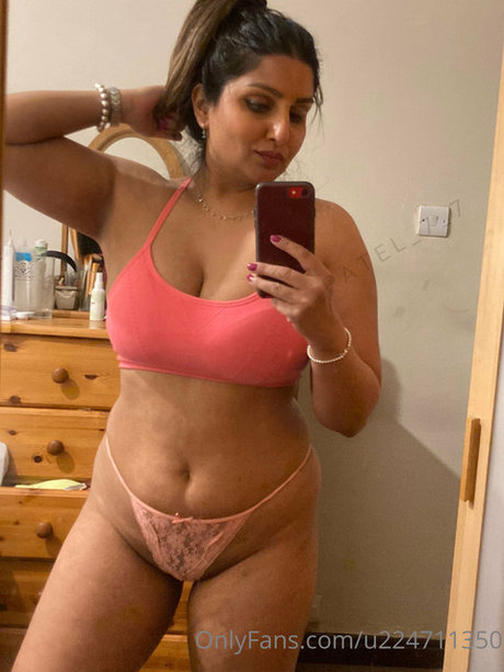 Gujubear erotische hd foto