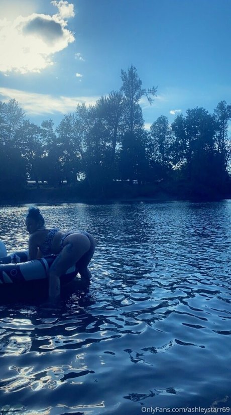 kurvige latina-onlyfans nacktheit pornografische foto