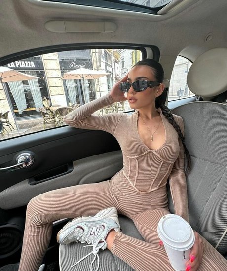 Anabel Hernandez exklusive erotische archiv