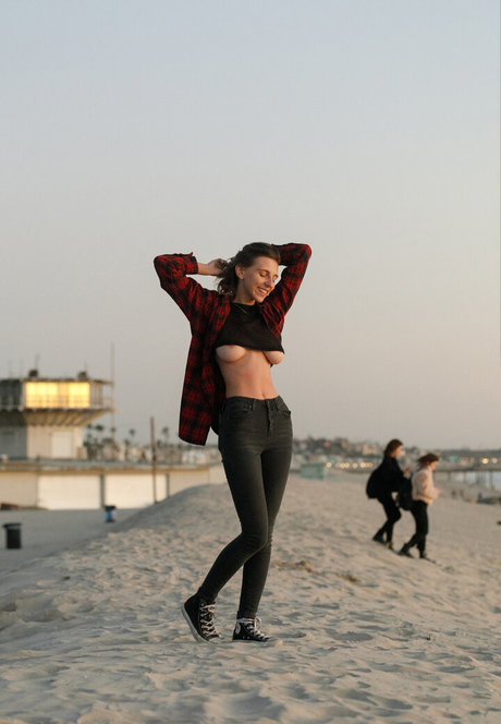 Hopeless So Frantic nackt sex fotos