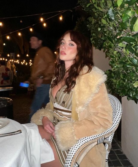 Olivia OBrien hübsche pornografische bild