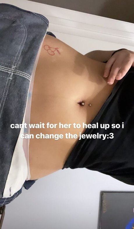 Chxrrychick sexy archiv