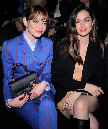 Emma Stone nackt kunst foto