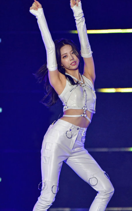 itzy all in us freie xxx bild