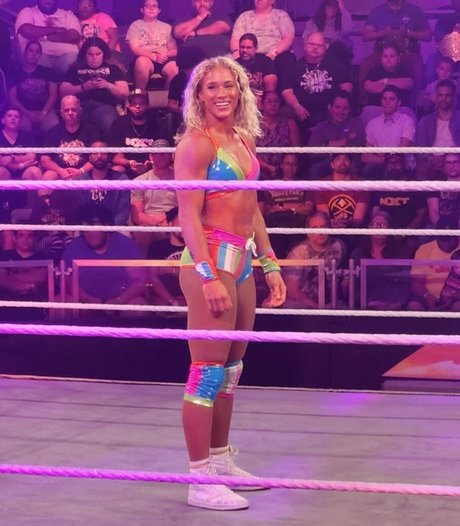 Sol Ruca nackt erotische galerie